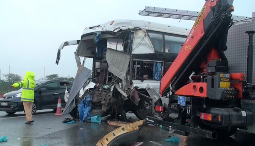 Hiện trường vụ tai nạn trước đó.