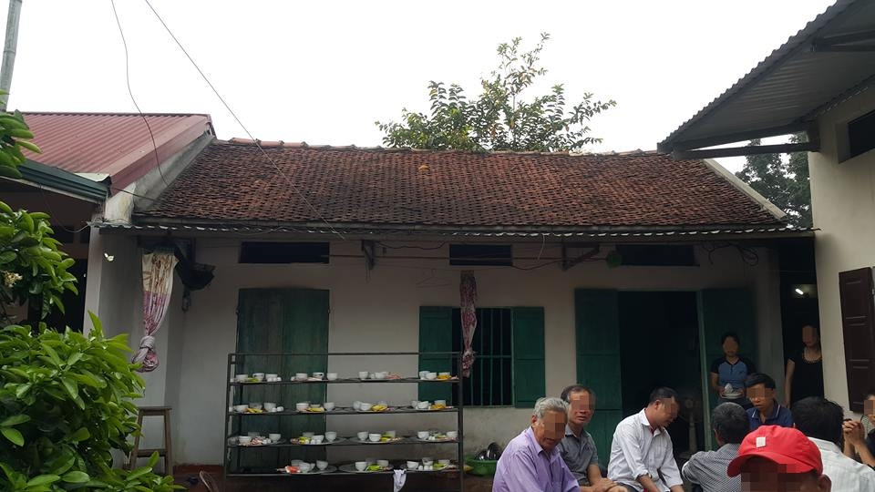 Căn nhà mà ba mẹ con H. sinh sống.