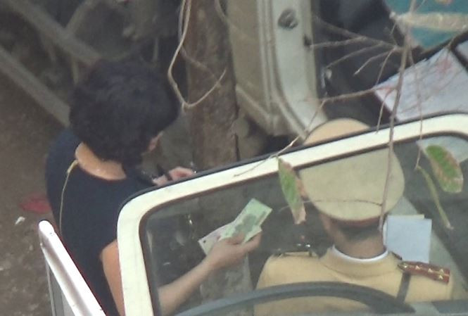 Lãnh đạo Công an Hà Nội bước đầu xác nhận có CSGT thuộc Phòng CSGT Hà Nội "làm luật".