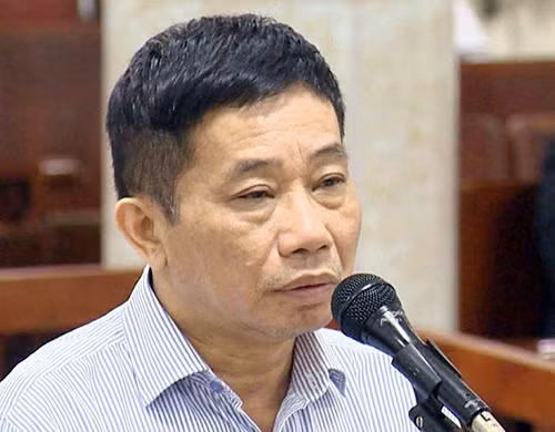 Bị cáo Ninh Văn Quỳnh tại phiên tòa.