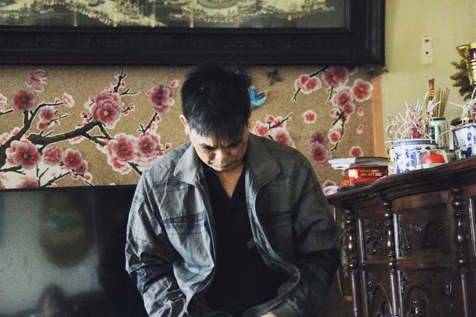 Ông Xuân vẫn chưa hết bàng hoàng sau vụ việc con gái bị chồng cũ tạt axit bỏng khắp người.