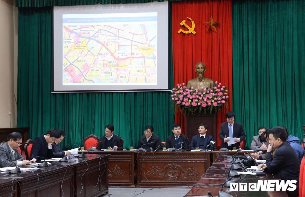 Buổi họp giao ban Thành ủy Hà Nội chiều 9/1.