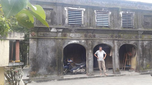 Ngôi nhà cổ của ông Thi Lý Thanh có tuổi đời trên dưới 200 năm.