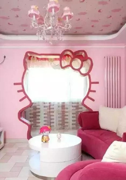 Nhiều người đam mê, ám ảnh đến cuồng những đồ vật liên quan đến mèo Hello Kitty.