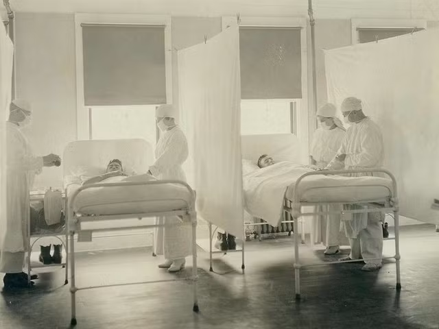 Bệnh nhân cúm nằm dãy dài ở bệnh viện quân y tại thủ đô Washington - Ảnh: osu.edu