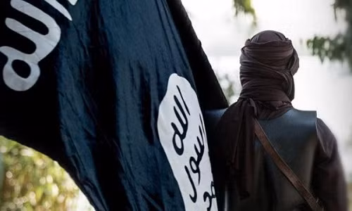 Phien quan IS o at rut khoi chien truong o Deir Ezzor