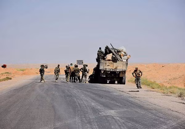 Anh: Quan doi Syria giai phong nhieu khu vuc gan Deir Ezzor-Hinh-5