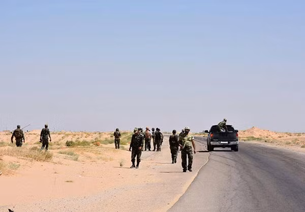 Anh: Quan doi Syria giai phong nhieu khu vuc gan Deir Ezzor-Hinh-7