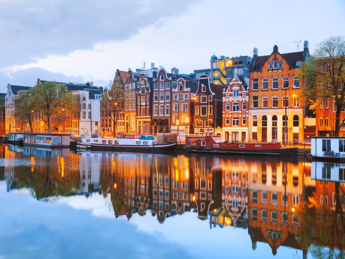 Hà Lan được đánh giá cao về chỉ số gia đình. Quốc gia này có chất lượng y tế, giáo dục cũng như phúc lợi rất tốt. Ảnh: BI.