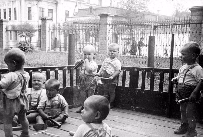 Binh di cuoc song o Lien Xo cu thap nien 1930-Hinh-8