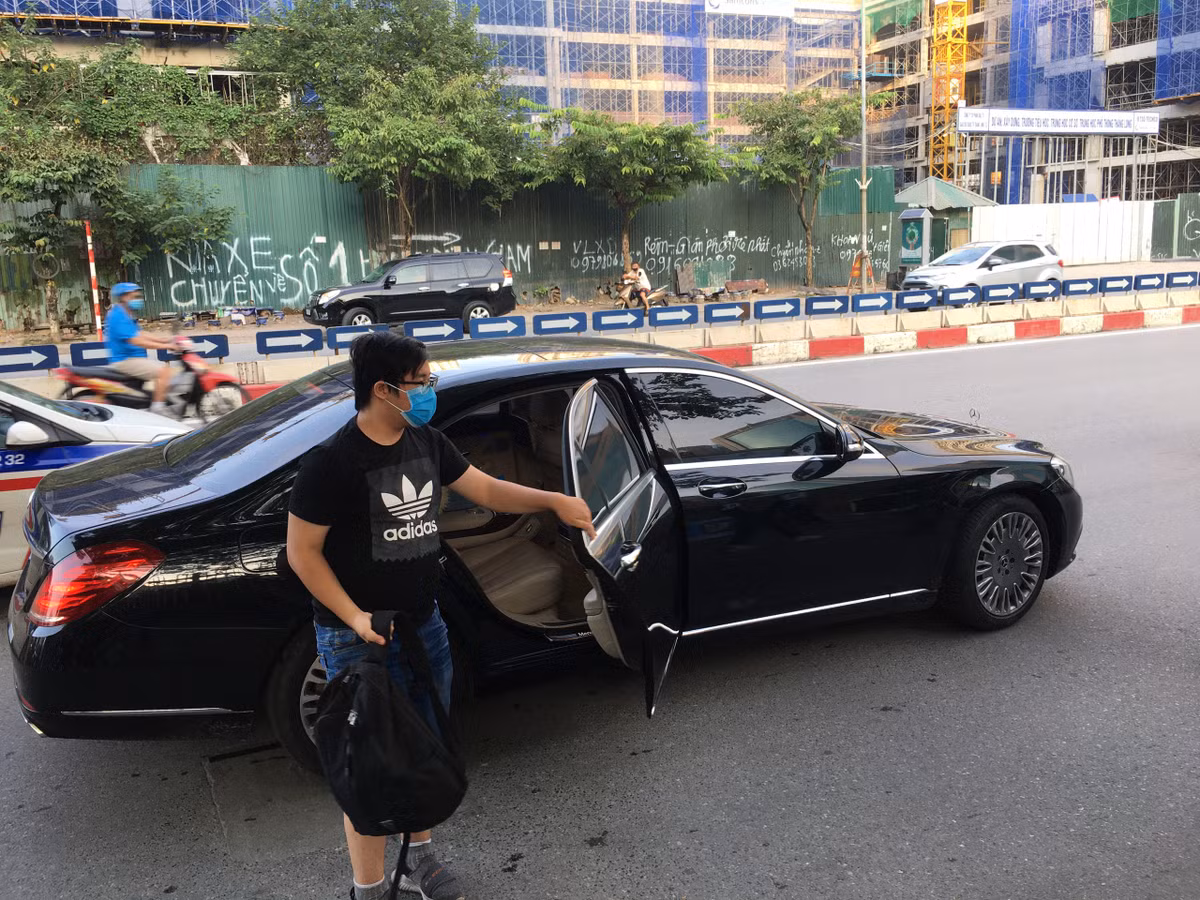 Kỳ thi tốt nghiệp THPT quốc gia 2020 diễn ra giữa bối cảnh dịch bệnh COVID-19 đang có nhiều diễn biến mới. Thế nhưng với sự nỗ lực của toàn ngành giáo dục, kỳ thi vẫn được tổ chức sau 2 tháng trì hoãn.