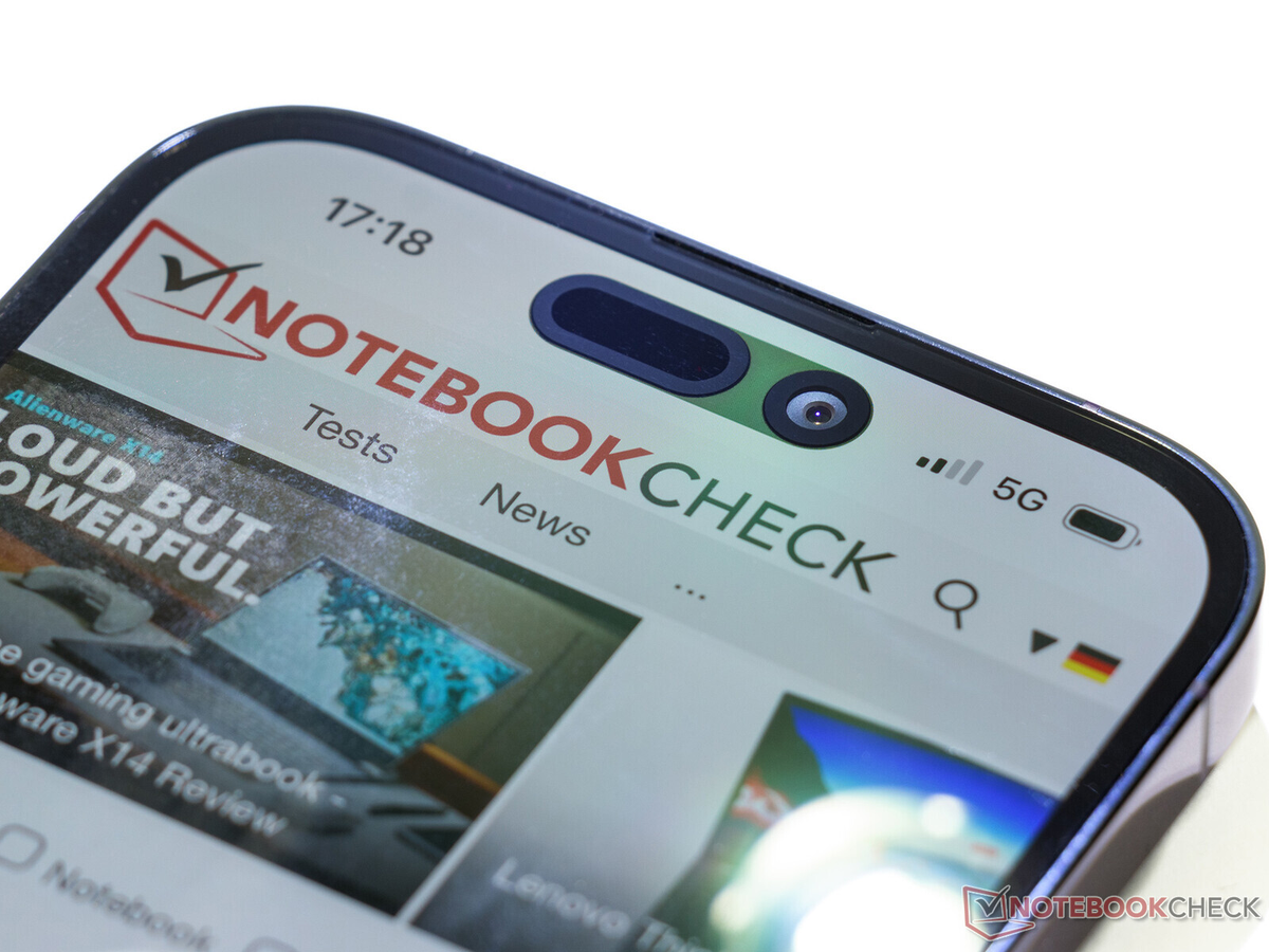 LTPO cho phép tốc độ làm mới màn hình có thể điều chỉnh để tiết kiệm pin.