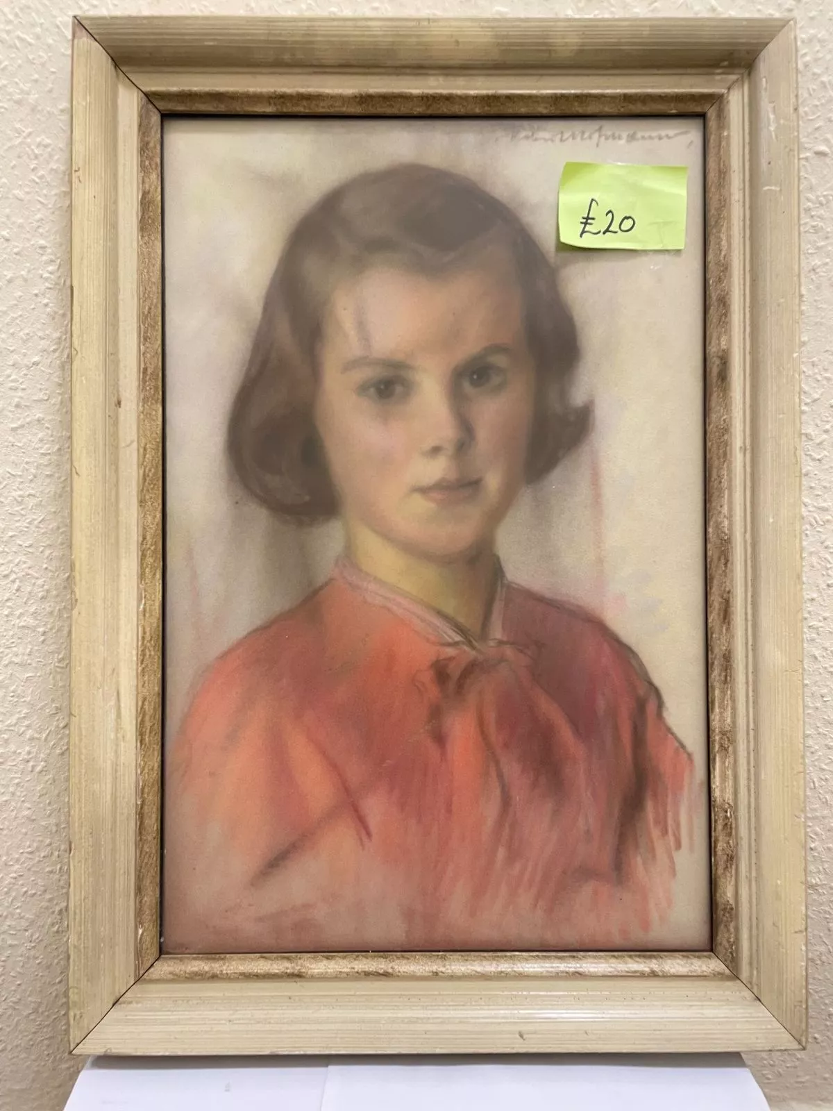 Sau khi câu chuyện lan truyền trên mạng xã hội và trở thành đề tài thảo luận, một người phụ nữ đã quyết định mua lại bức tranh sau khi nhận thấy sự quan tâm lớn xung quanh nó.