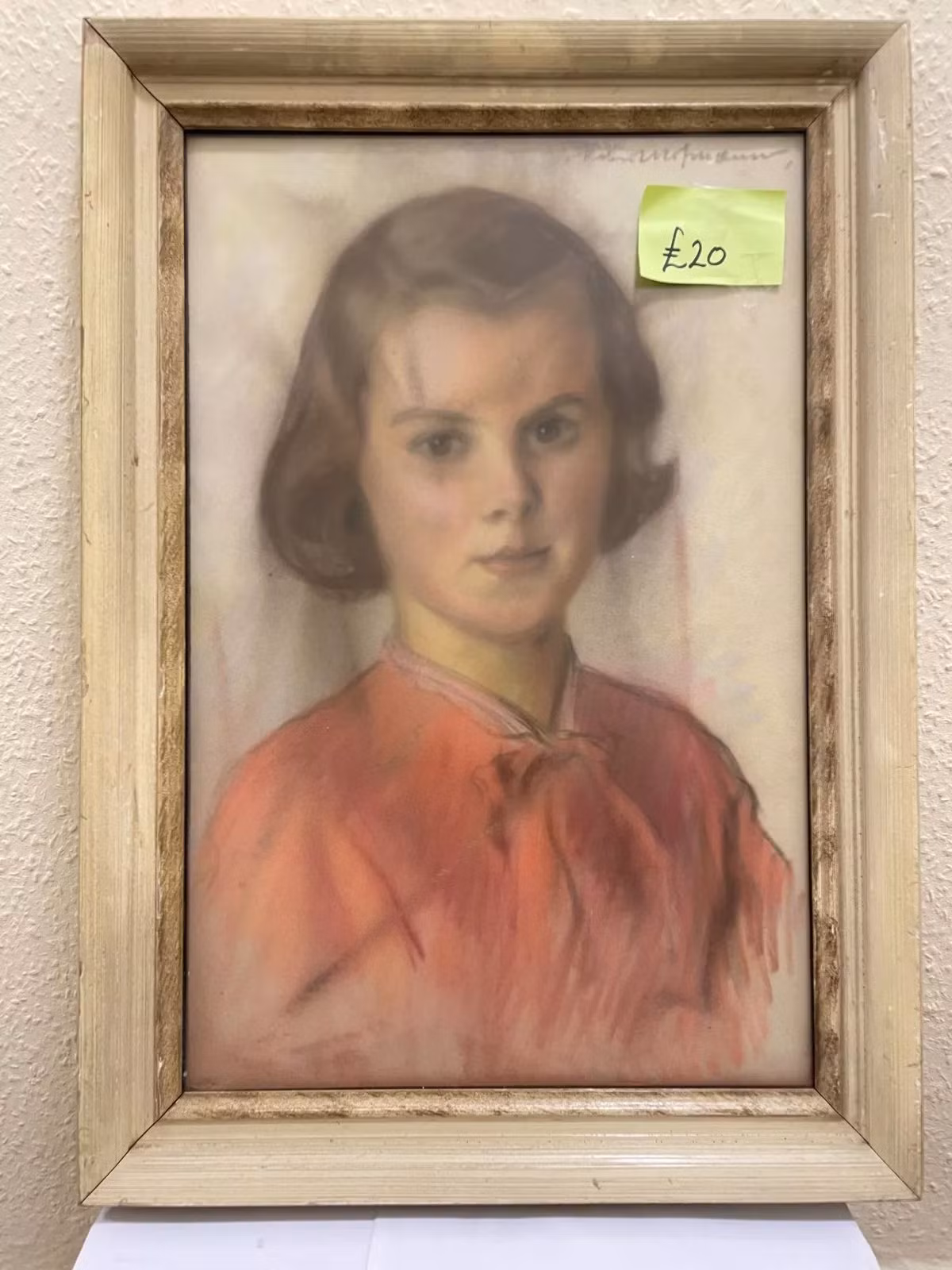 Sau khi câu chuyện lan truyền trên mạng xã hội và trở thành đề tài thảo luận, một người phụ nữ đã quyết định mua lại bức tranh sau khi nhận thấy sự quan tâm lớn xung quanh nó.