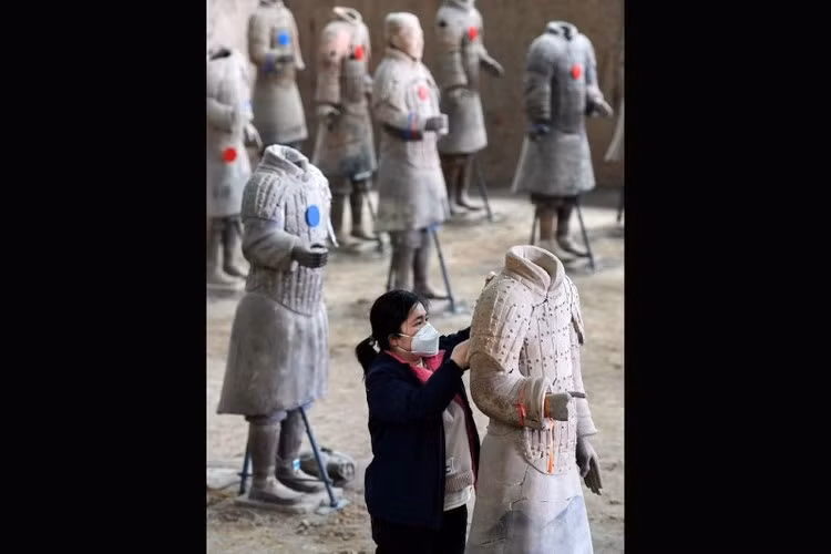  Đội quân đất nung là Di sản Thế giới được UNESCO công nhận, một trong những biểu tượng trung tâm của lịch sử Trung Quốc.