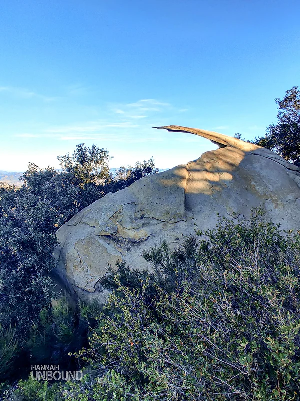 Trong mùa hè, nhiệt độ có thể rất cao, nên có lời khuyên không nên trekking ở khu vực này vào thời điểm đó.