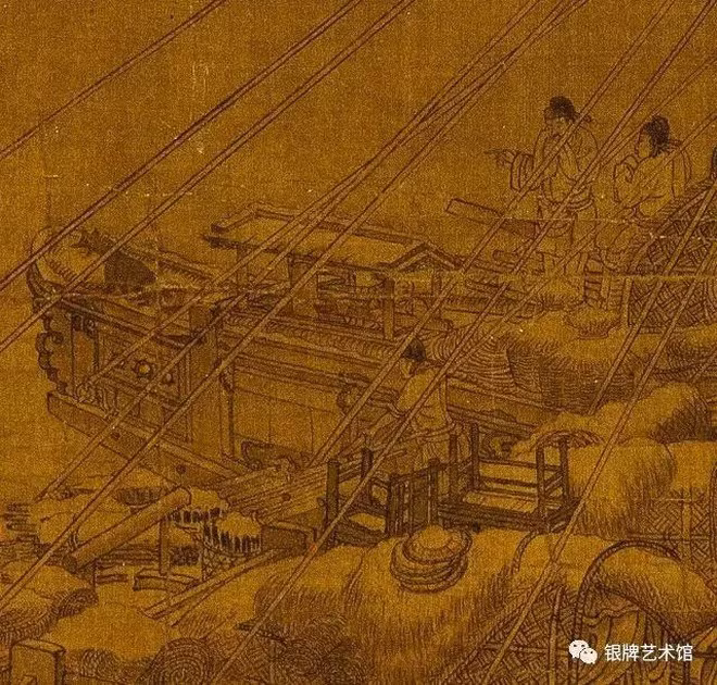 Bức tranh này đã được yêu thích và trưng bày trong nhiều triều đại Trung Quốc, thậm chí cả các vị quân chủ nổi tiếng như Càn Long và Gia Khánh cũng đã để lại dấu triện trên nó.