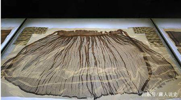 Những di vật này cung cấp thông tin quý báu về đời sống và trang phục của phụ nữ thời Nam Tống. Bộ y phục của Hoàng Thăng cho thấy sự tinh xảo và đa dạng trong kỹ thuật dệt vải của thời kỳ này.