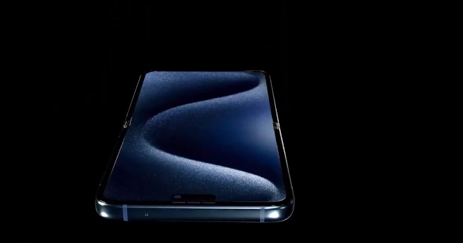 Bảo mật sẽ sử dụng FaceID quen thuộc và có một số tin đồn về việc sử dụng công nghệ TouchID, nhưng điều này vẫn còn là một dấu chấm hỏi.