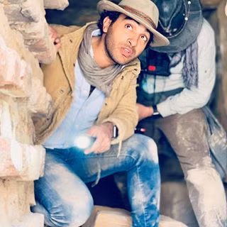 Tuy nhiên, ông cũng tin rằng ông có thể đã bị nhiễm bệnh nấm, một căn bệnh phổ biến của những người tham gia vào các khám phá ngôi mộ cổ.