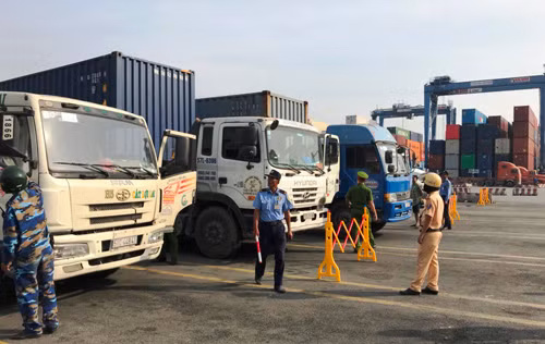 Bi phat hien su dung ma tuy, nhieu tai xe container do thua do… benh