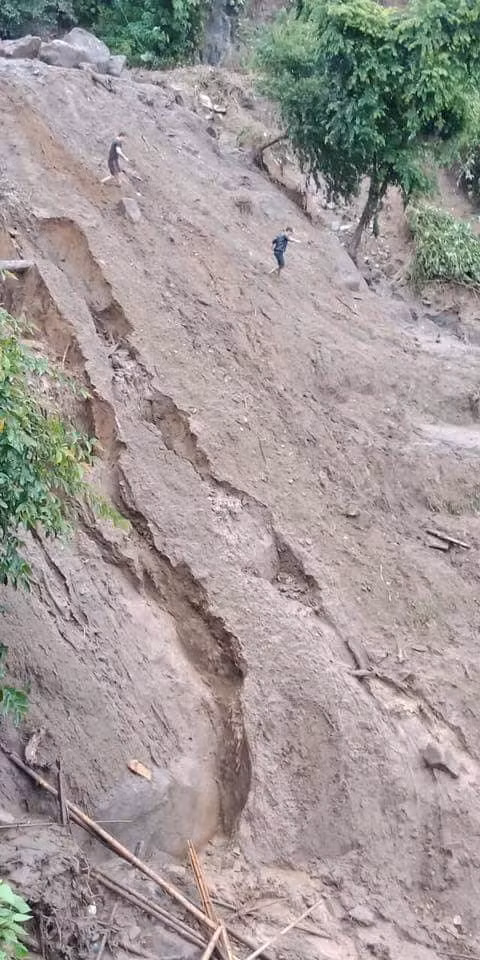 Sat lo dat o Lai Chau: 12 nguoi chet va mat tich-Hinh-5