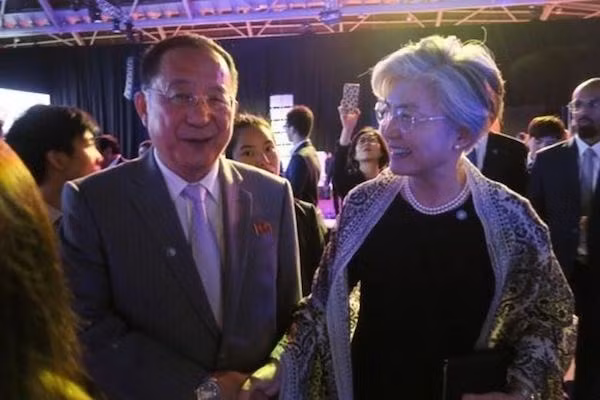 Han Quoc tiec nuoi vi Ngoai truong Trieu Tien tu choi hoi dam