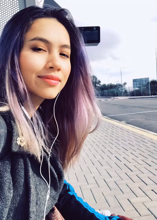 Sau khóa học điện ảnh tại Mỹ, Hoàng My theo đuổi sự nghiệp nghiên cứu điện ảnh tại Israel vào cuối năm 2015. Cho đến nay, cô vẫn đang sống và làm việc tại Israel. Thỉnh thoảng, Hoàng My về nước tham gia sự kiện, thăm người thân, bạn bè. Ảnh: FBNV