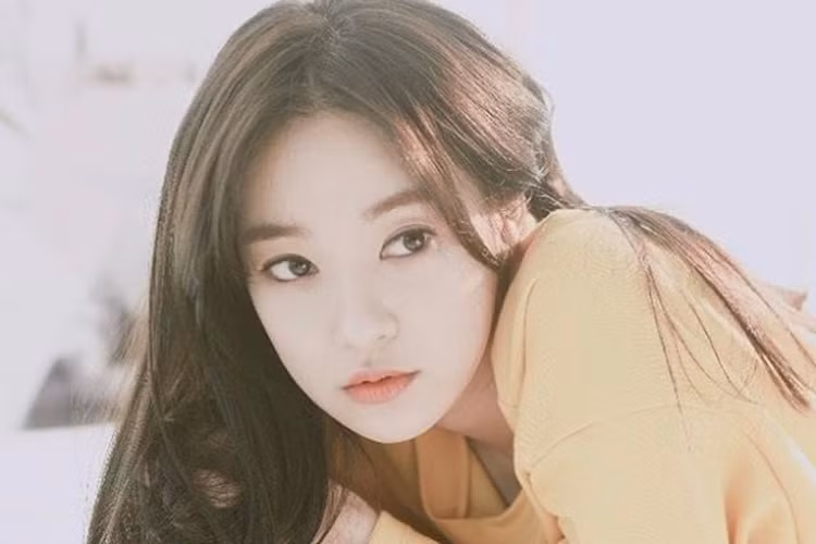 Sau khi rời nhóm After School, người đẹp sinh năm 1987 tập trung cho sự nghiệp diễn xuất. Ảnh: Instagram nhân vật