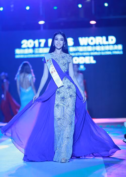 Cách đây ít ngày, kết quả phần thi siêu mẫu cũng được công bố. Đại diện Việt Nam không lọt top dù trình diễn tự tin. Ảnh: BTC