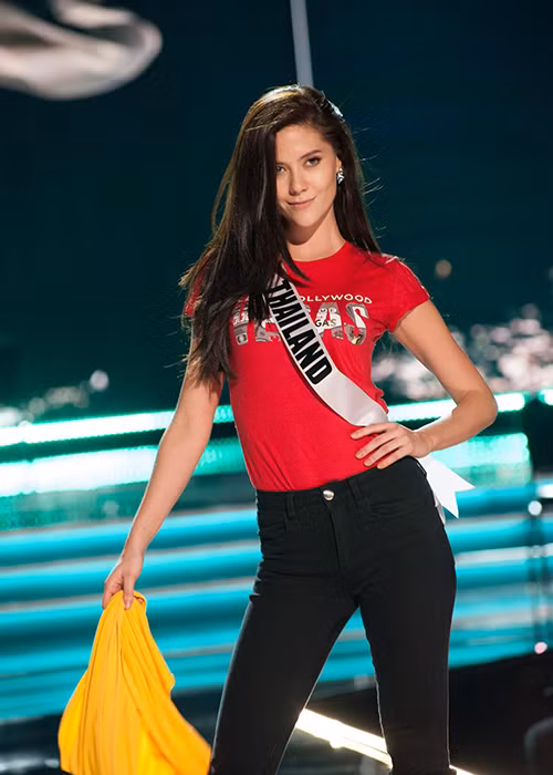 Đại diện Thái Lan - Maria Poonlertlarp nổi bật trong buổi tổng duyệt cho chung kết cuộc thi. Hiện tại, cô được đánh giá là ứng cử viên nặng ký cho ngôi vị cao nhất.