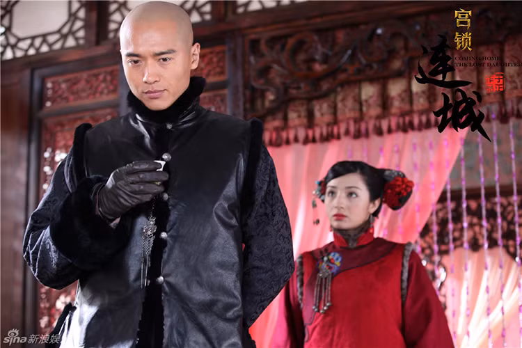 Vai Giang Dật Trần của Cao Vân Tường trở thành vai diễn được khán giả yêu thích nhất bộ phim “Chung Tỏa Liên Thành”. Ảnh: Sina