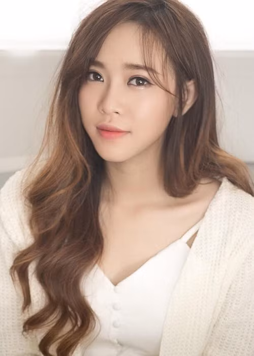 Bảo sao của ca sĩ Mỹ Tâm dừng bước trong đêm bán kết The Voice 2015. Sau khi rời cuộc thi, cô tiếp tục ở lại Sài Gòn để học tập và theo đuổi niềm đam mê âm nhạc. Ảnh: FBNV