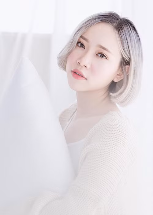 Giống như đa phần các thí sinh The Voice 2015, tên tuổi của Bảo Uyên cũng khá mờ nhạt sau khi cuộc thi kết thúc. Ảnh: FBNV