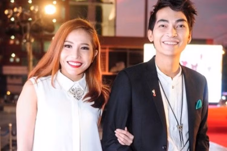 Cuối năm 2015, trong một bài phỏng vấn, Khả Như bất ngờ tiết lộ đang hẹn hò Khương Ngọc. Trước Khả Như, Khương Ngọc từng gắn bó 6 năm với Thanh Trúc. Ảnh: Saostar