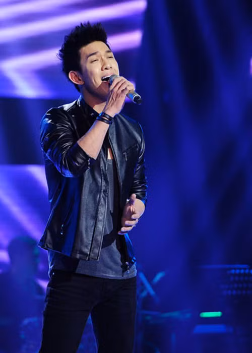 Song Luân từng tham gia Giọng hát Việt 2012 và 2015 nhưng đều dừng chân ở vòng Giấu mặt. Ảnh: Hà Nội Mới