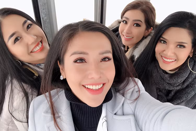 Đại diện Việt Nam hào hứng đặt chân đến vùng núi Vysoke Tatry - Hory Zazitkov. Ảnh: FBNV