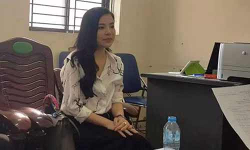 "Dinh phot", Nguyen Thu Trang co duoc du thi Hoa hau Quy ba?