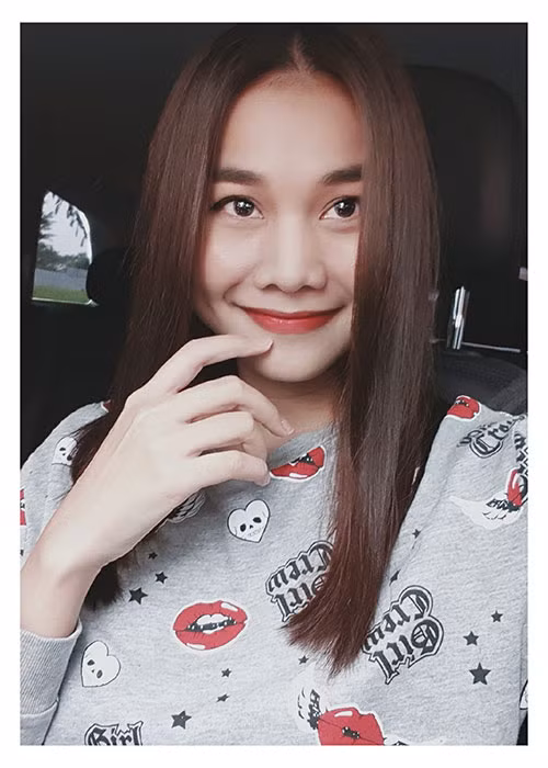 Thanh Hằng cho rằng: “Có 3 mùi dễ chịu nhất trên đời: mùi của món ăn mình thích, mùi của nhà mình... và mùi của người mình thương”.