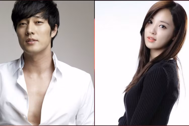 So Ji Sub từng vướng tin đồn hẹn hò Lee Joo Yeon (cựu thành viên nhóm After School). Hiện tại, ở tuổi 40, nam diễn viên “Giày thủy tinh” vẫn lẻ bóng. Ảnh: Dramafever