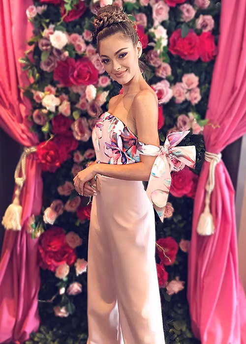 Sau lần bị bắt cóc, Demi-Leigh Nel-Peters tổ chức một chương trình dạy phụ nữ các kỹ năng tự vệ trong các tình huống khác nhau. Ảnh: FBNV