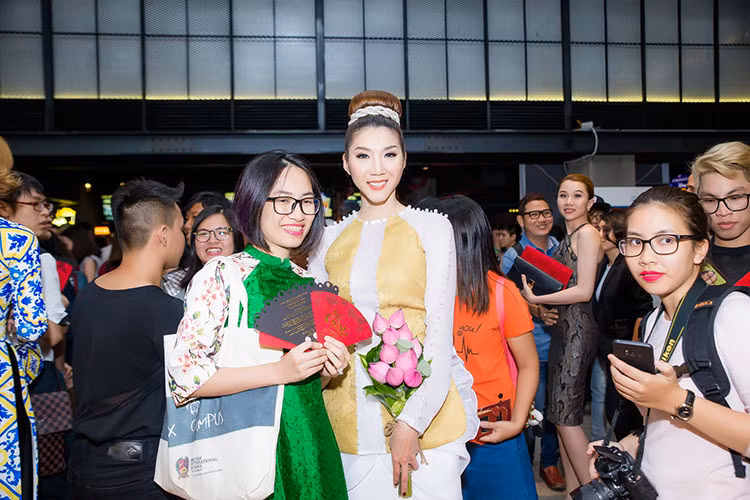 Sau 3 năm lấy chồng và sinh con, Ngọc Quyên ngày càng đẹp mặn mà.