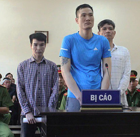 Đầu tháng 11/2018, TAND tỉnh Hà Nam đã tuyên phạt Nguyễn Sỹ Đạt và Lê Việt Hoàn mức án tử hình về tội "Giết người", 2 năm tù về tội "Tàng trữ và sử dụng trái phép vũ khí quân dụng" (tổng hình phạt là "tử hình"); Lê Thái Duy bị tuyên phạt 19 năm tù về tội "Giết người", 1 năm tù về tội "Sử dụng trái phép vũ khí quân dụng" (tổng hình phạt là 20 năm tù giam). 