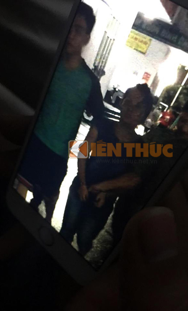 Nghi phạm Hoàng Thị Sen bị cơ quan Công an đưa đi.