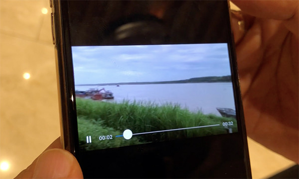 Chủ tịch Hà Nội đã chỉ đạo lực lượng chức năng thành phố vào cuộc xử lý ngay sau khi xem clip. Ảnh cắt từ clip.