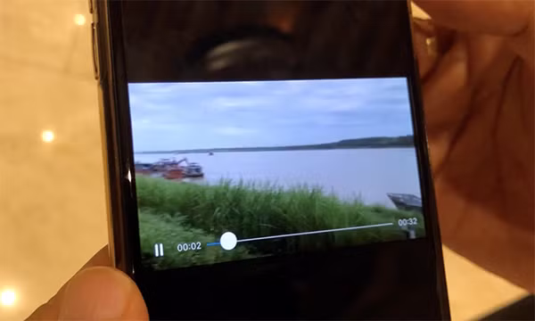 Chủ tịch Hà Nội đã chỉ đạo lực lượng chức năng thành phố vào cuộc xử lý ngay sau khi xem clip. Ảnh cắt từ clip.