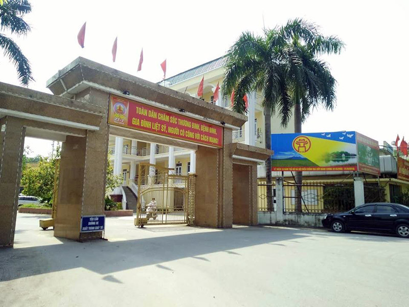 HN: 450 giao vien hop dong huyen Thanh Oai nguy co mat viec... keu cuu