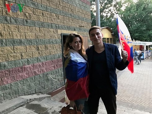 Người dân Nga đang sống những ngày hạnh phúc nhất.