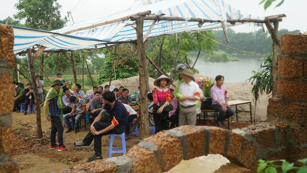 Lực lượng cưỡng chế do UBND huyện Ba Vì thành lập