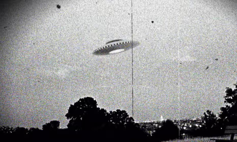  Quân đội Mỹ sở hữu nhiều bằng chứng về UFO, nhưng không công bố do lo ngại an ninh quốc gia.